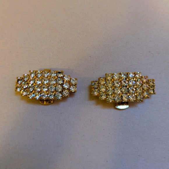 Vintage Clip On Gold Tone Rhinestone Shoe Clips - Picture 1 of 3
